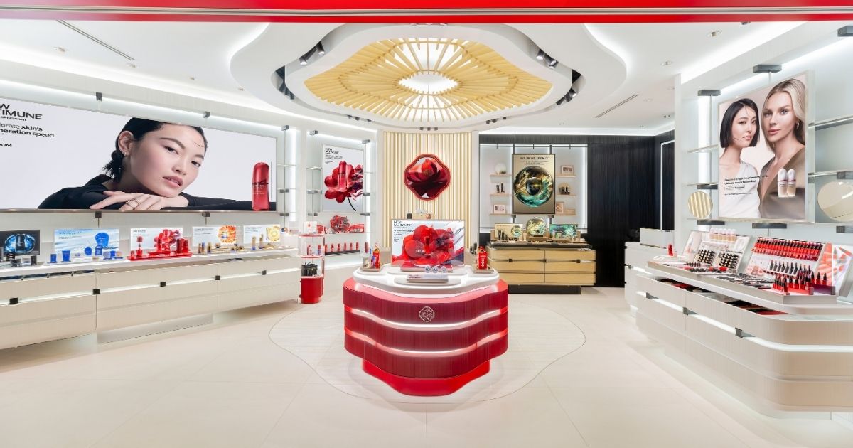 SHISEIDO Opens a New Concept Store at ION Orchard with a Stunning, Japanese-Inspired Design