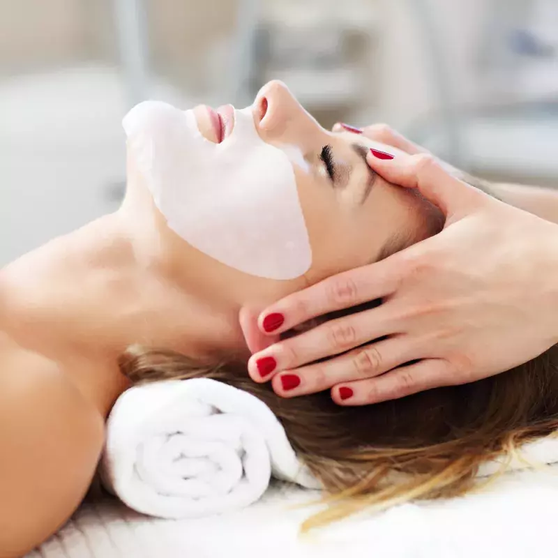Best Facial Treatments to Prep Your Skin for a Brand New Year
