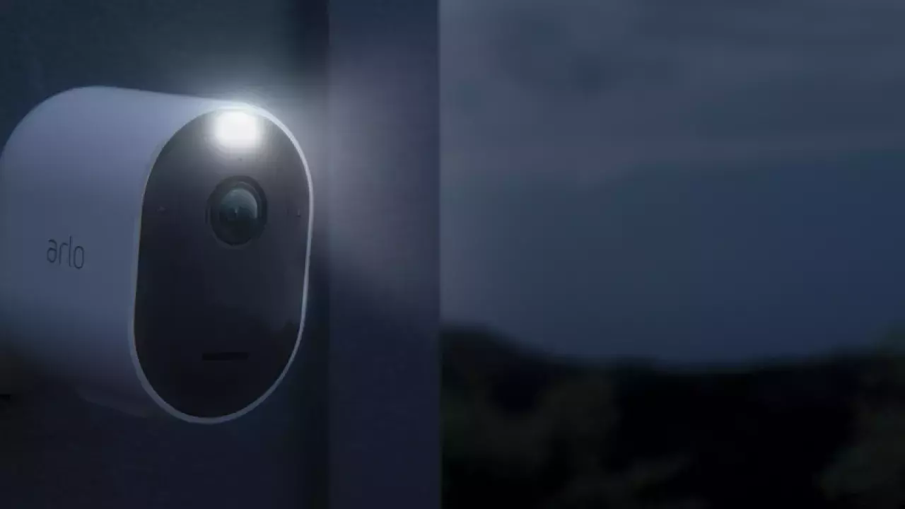 Arlo Pro 3: 2K QHD Wire-Free Smart Security Camera