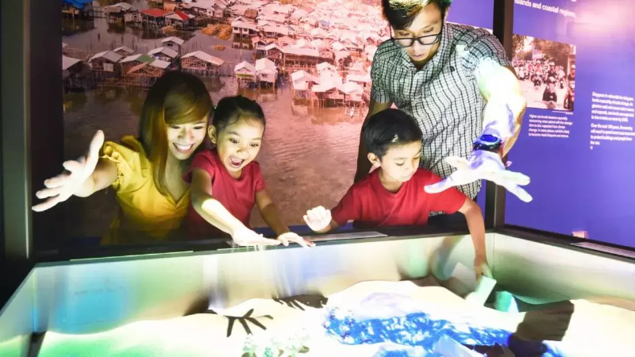 science centre membership singapore