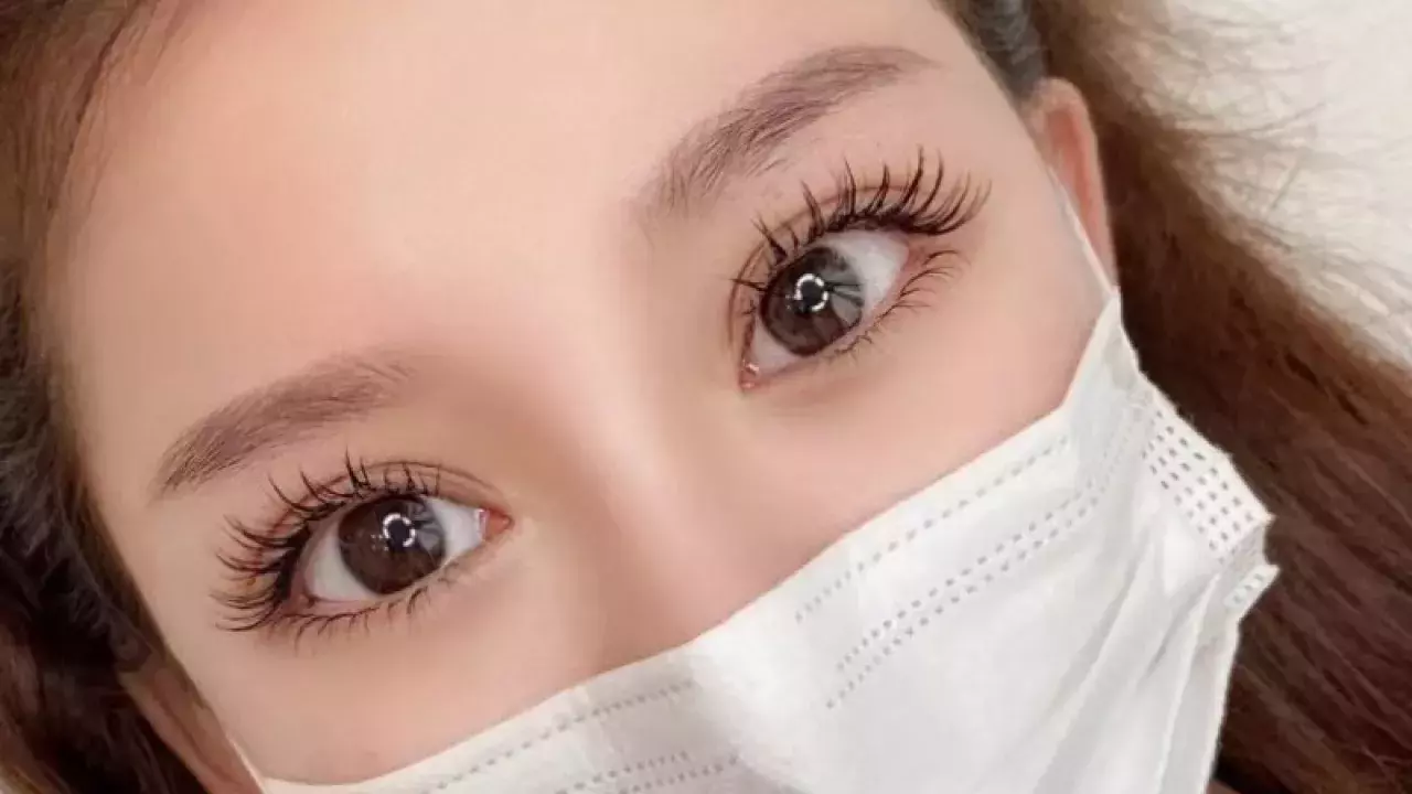 Best Eyelash Extensions In Singapore That Are Long-Lasting And Comfortable 