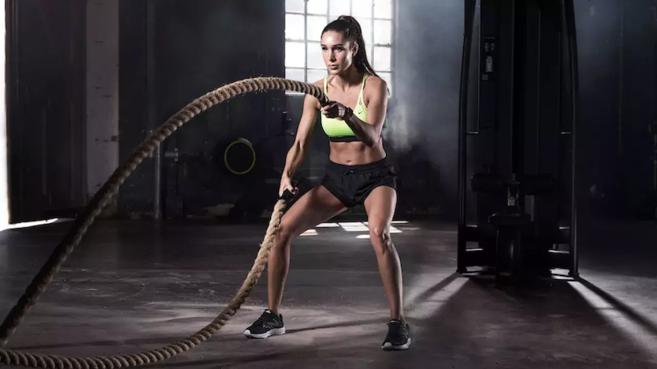 Gym at Home: YouTube Channels and Workout Apps to Exercise with Fitness Celebrities