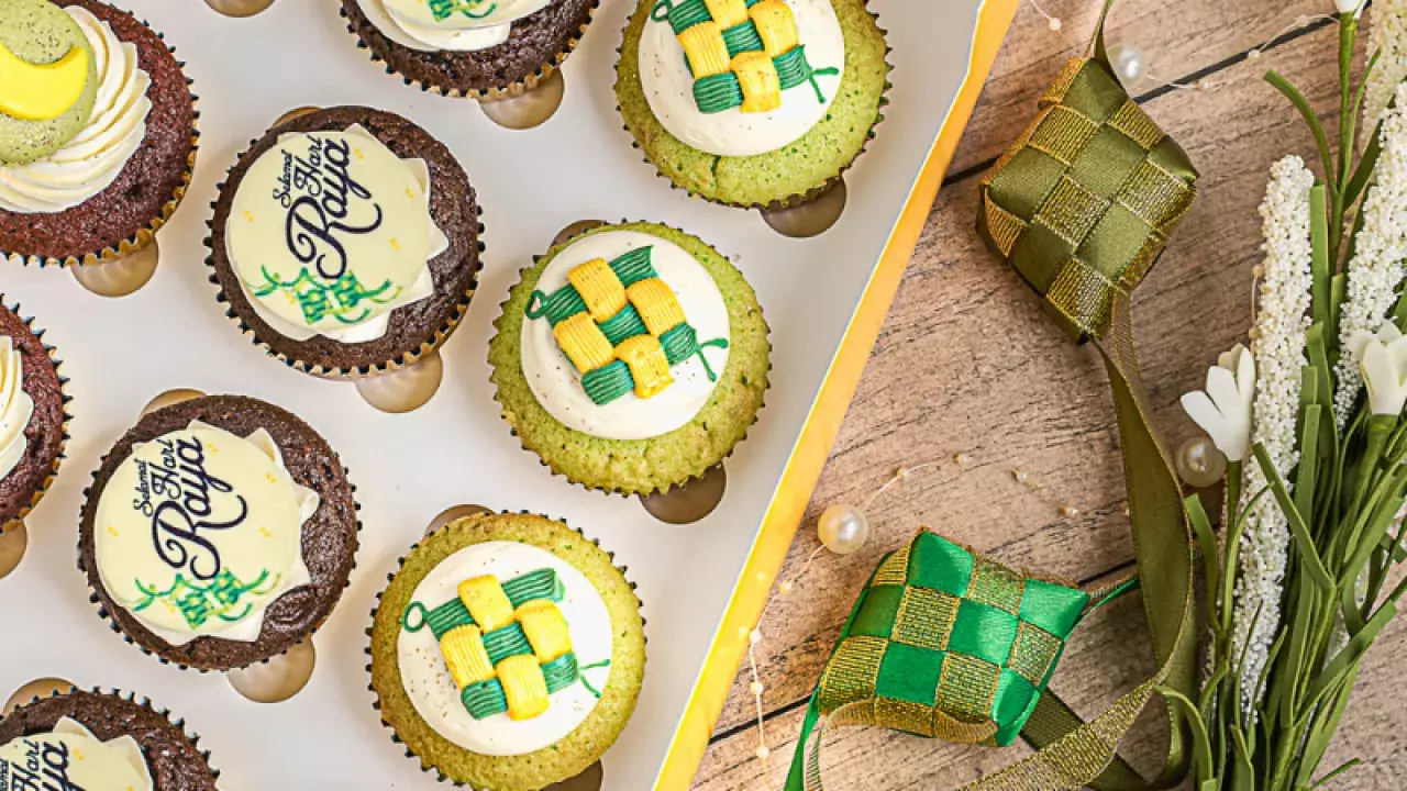 singapore raya goodies