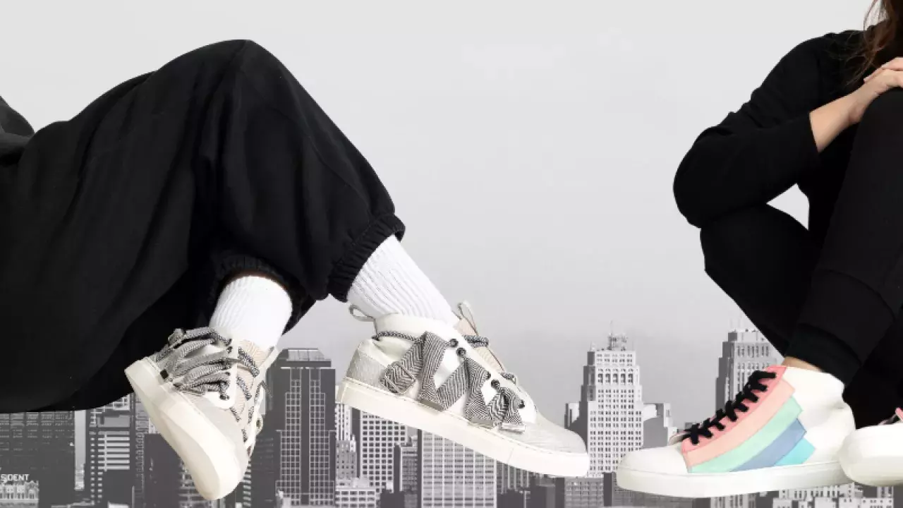 Win TENCEL™ Design Competition Sneakers