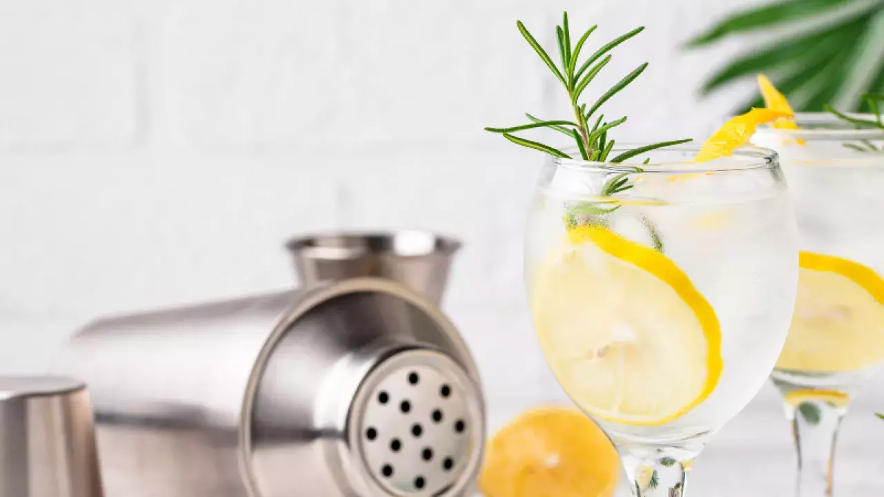 Local Online Liquor Store Offers Doorstep Alcohol Delivery in Singapore