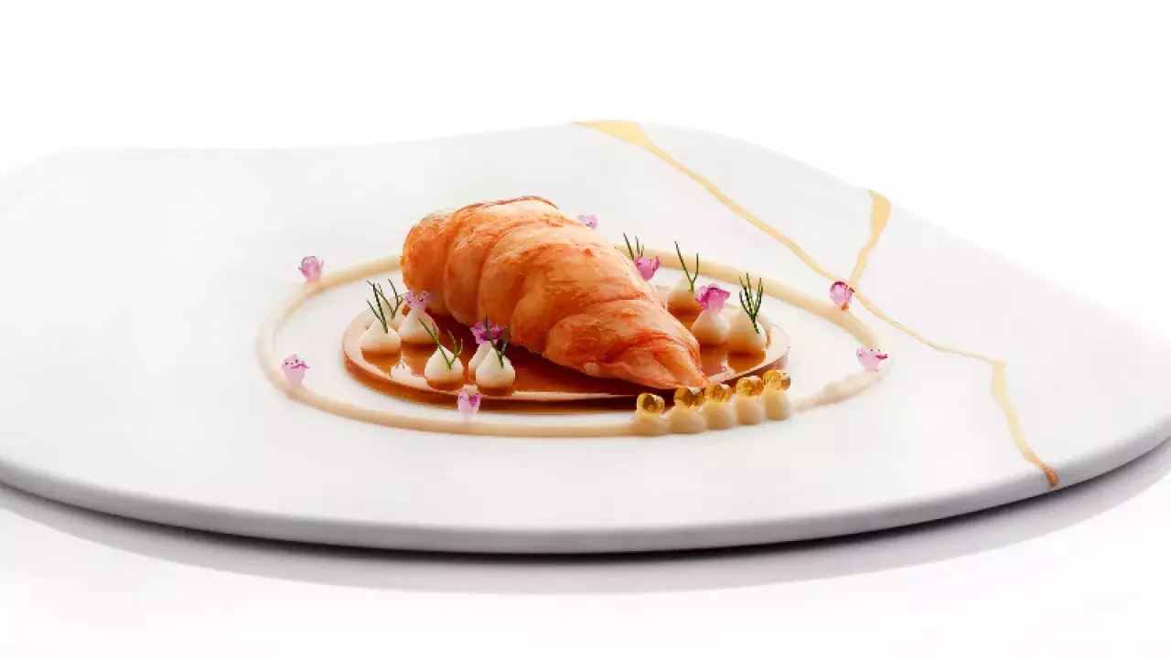 Luxury Tableware RUYI Unveils the INFINI Collection in Japanese Kintsugi Design