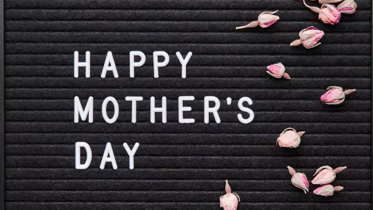 Mother's Day Gift Ideas 2021 - Gifts in Singapore Most Women Would Want!