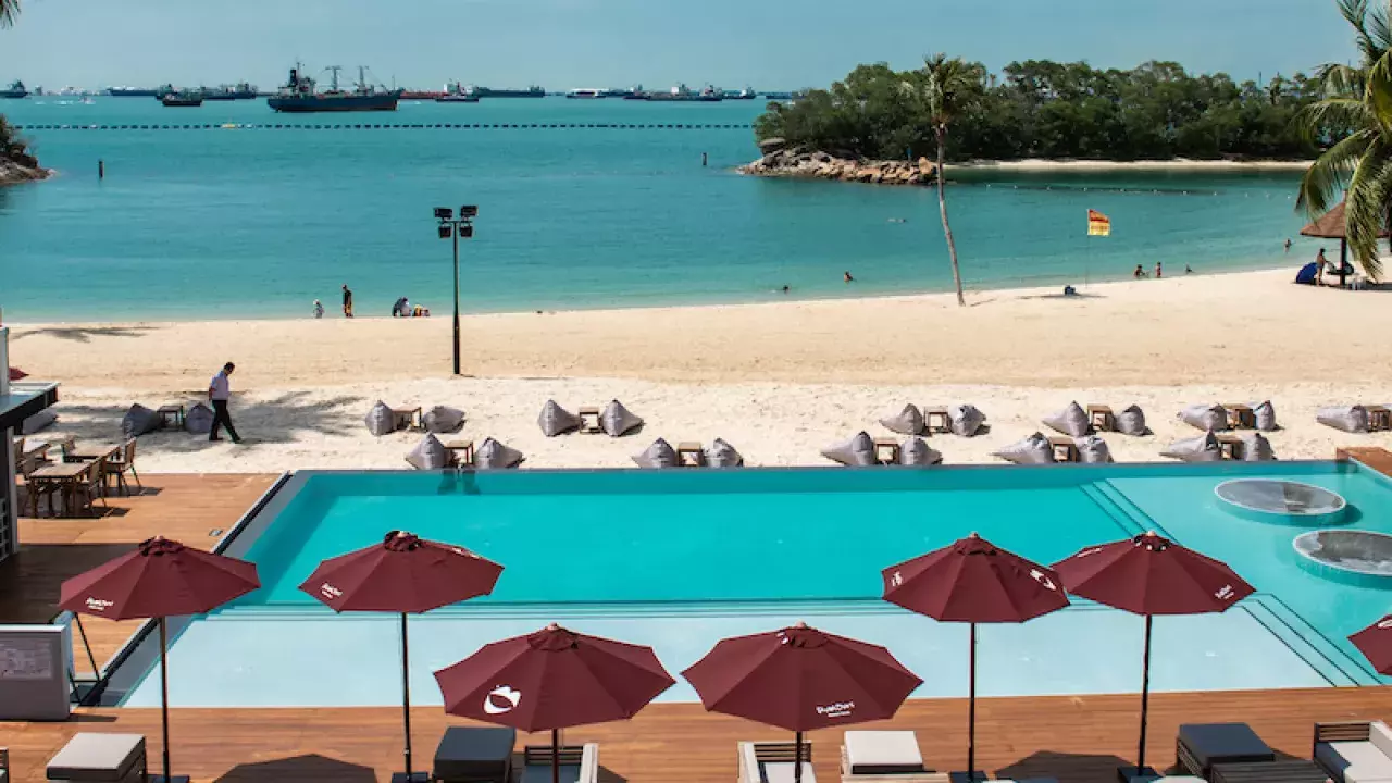 Singapore: Beach Clubs in Sentosa 