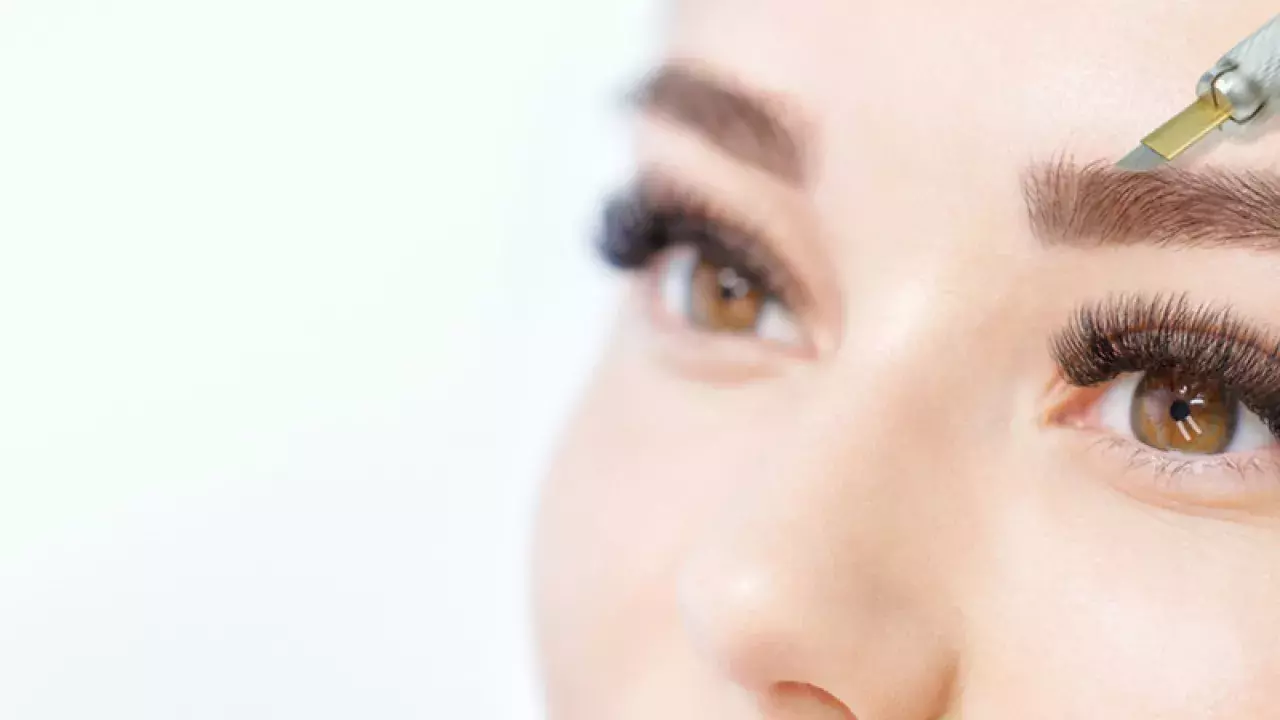 Top Salons in Singapore for Microblading and Eyebrow Embroidery - Banner