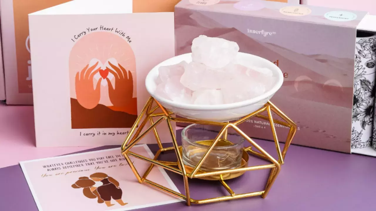 Valentine's Giveaway: Win Romantic Gifts!